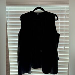 Black Sleeveless Vest